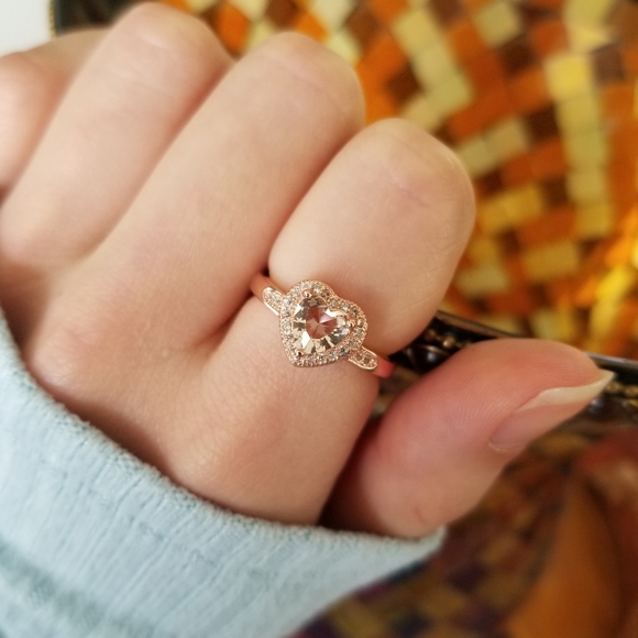 Morganite Sweetheart 14kt Rose Gold Ring - Picture 5 of 5